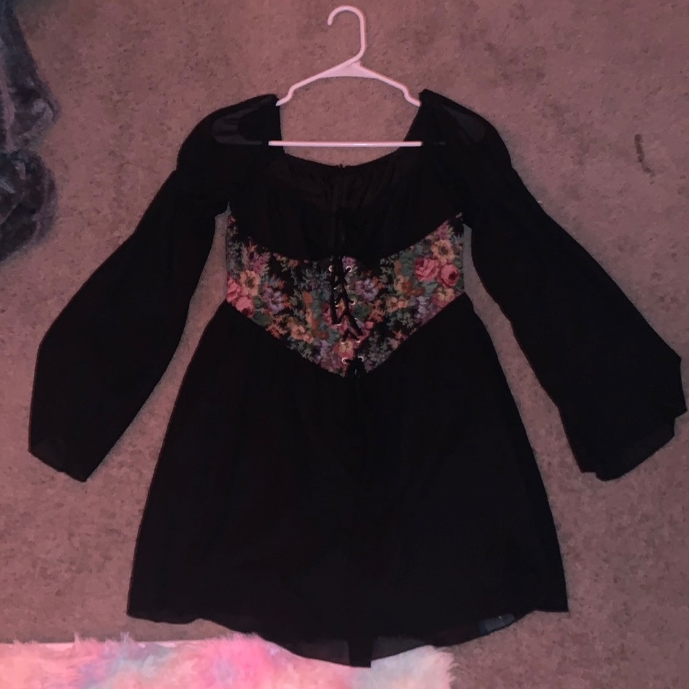 Black flowy dress